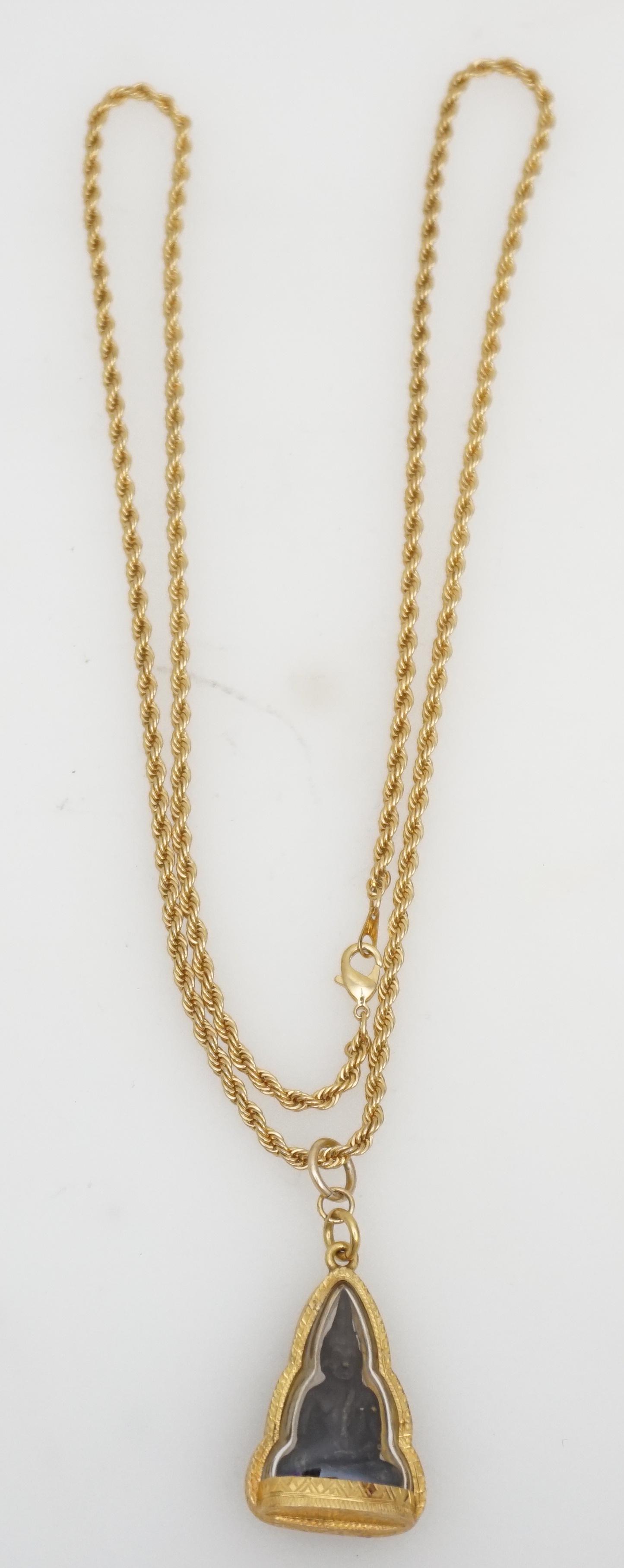 ESTATE THAI BUDDHA AMULET NECKLACE: Estate Vintage / Antique Thai Buddha Amulet on Gold Tone Chain 30" opened.