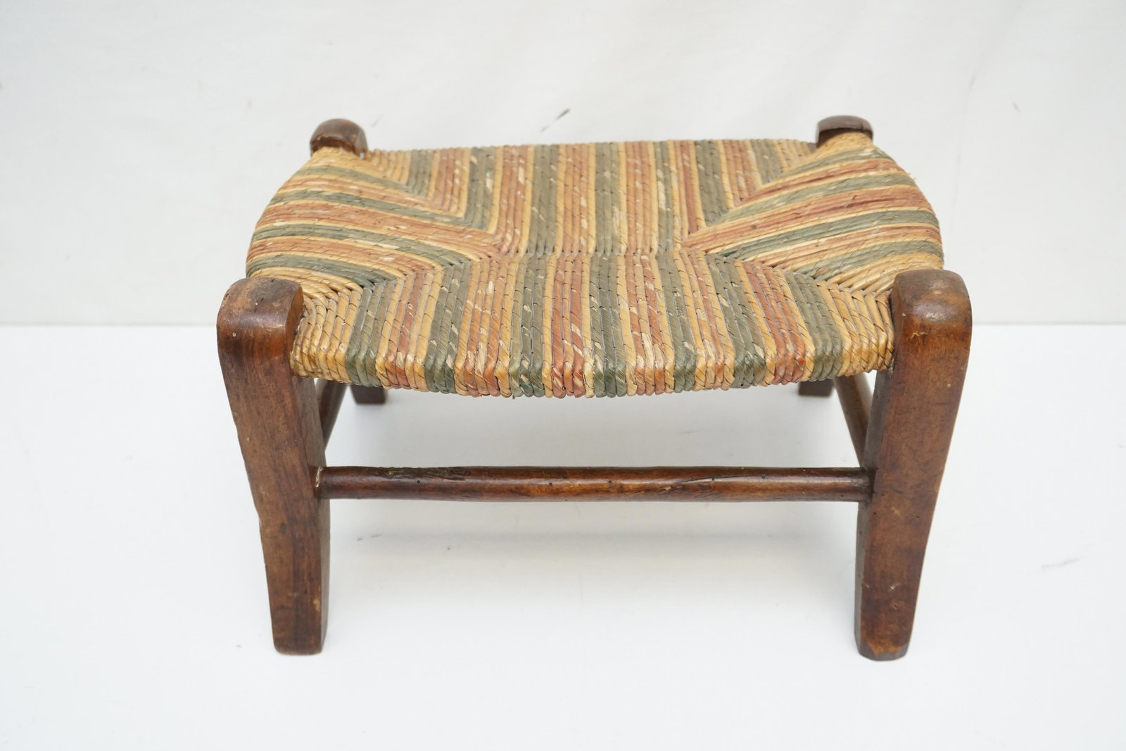 ANTIQUE FRENCH RUSH FOOTSTOOL (1 of 3)