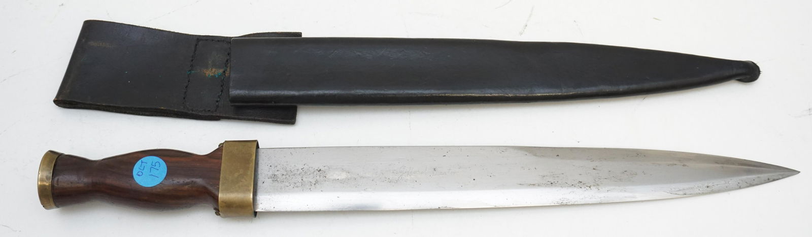 SCOTTISH DIRK DAGGER WITH SCABBARD (1 of 5)