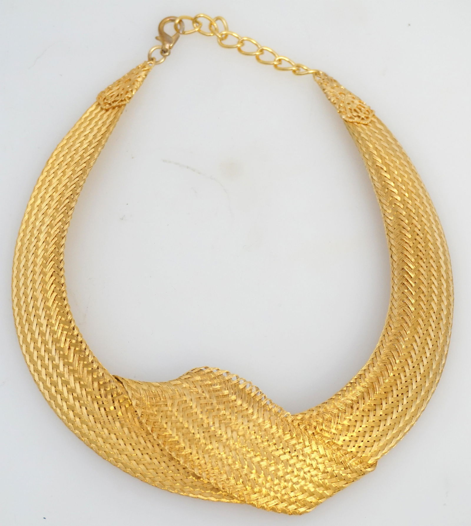 SMITHSONIAN RENWICK GALLERY WOVEN CHOKER (1 of 5)