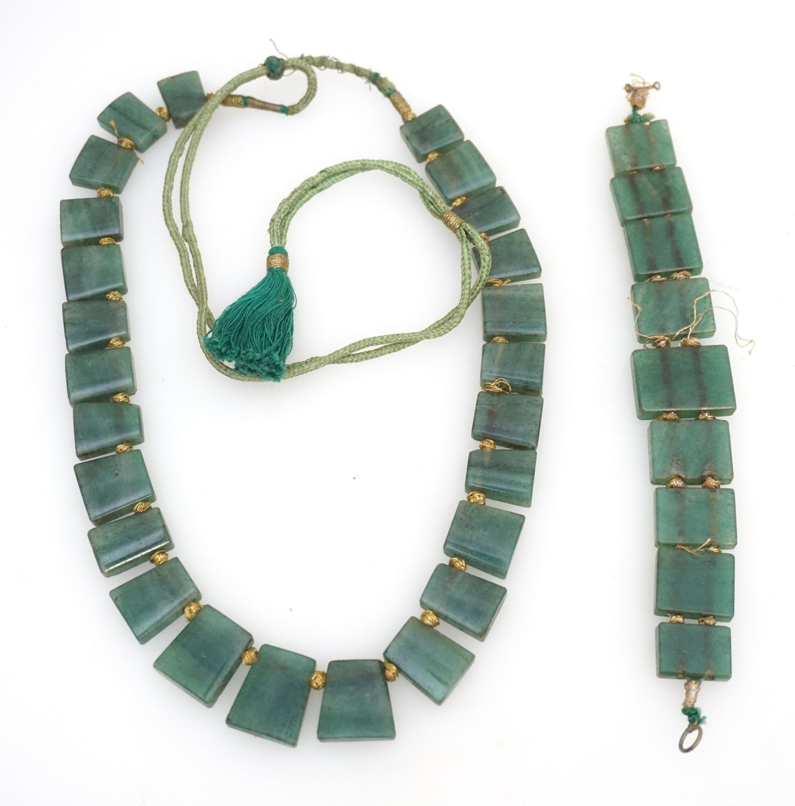 GREEN STONE NECKLACE & BRACELET SET (1 of 5)