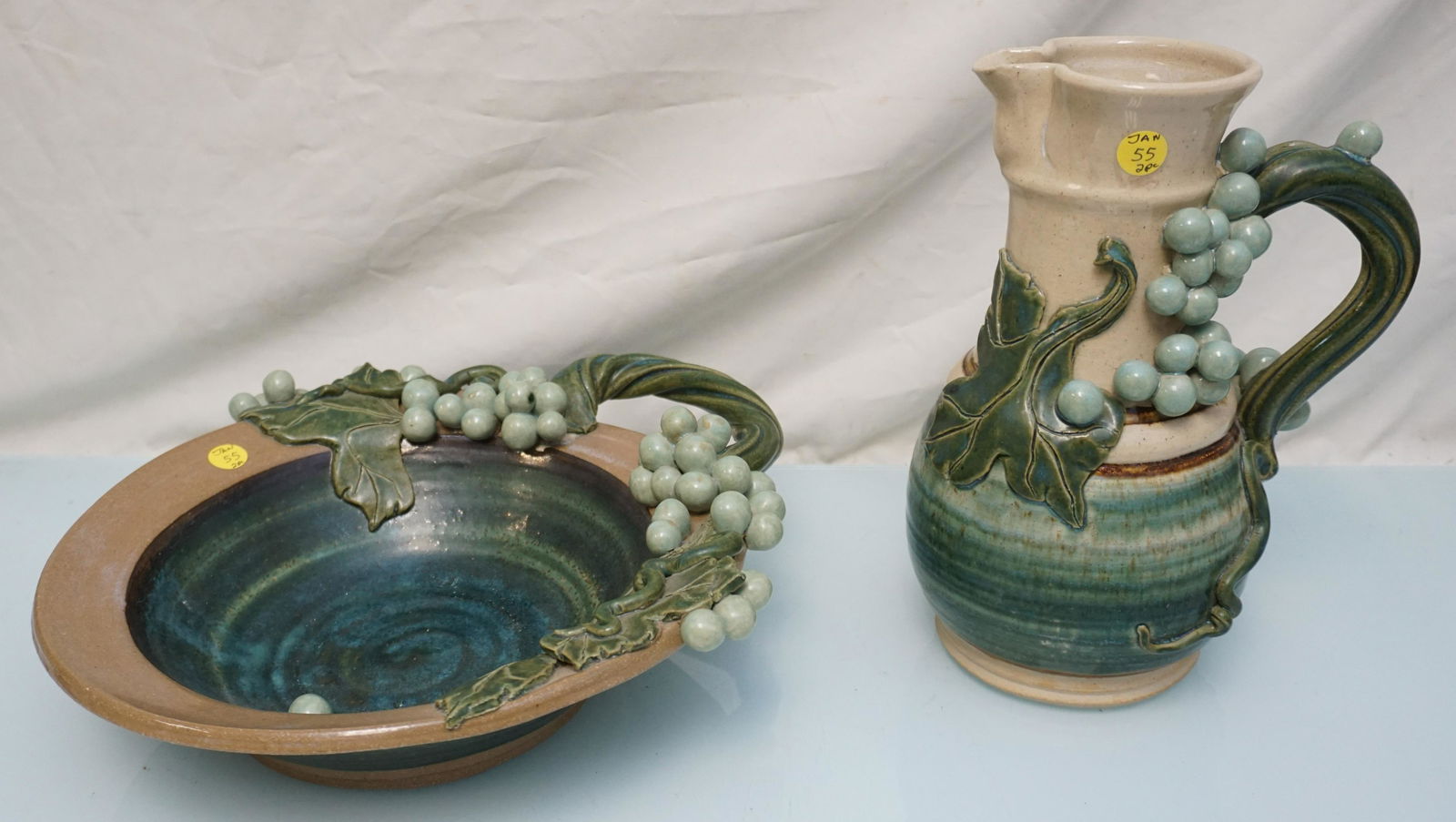 2 PC SIGNED STUDIO POTTERY BOWL & PITCHER GRAPES (1 of 9)