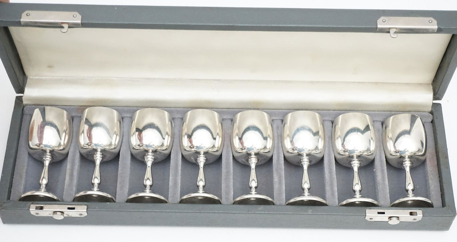 8 STERLING SILVER CORDIALS BALDWIN MILLER (1 of 3)