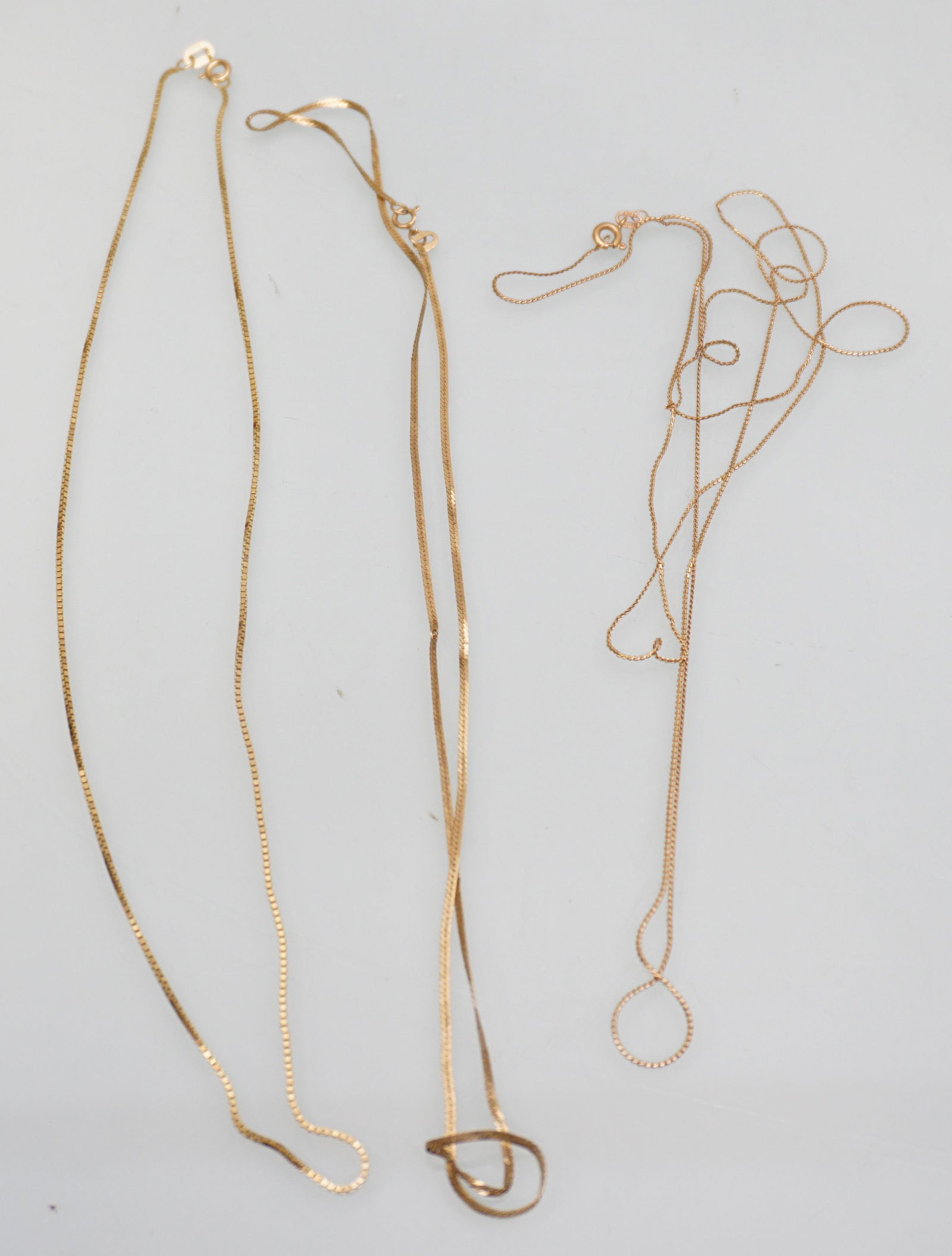 3 18k and 14k NECKLACES (1 of 2)