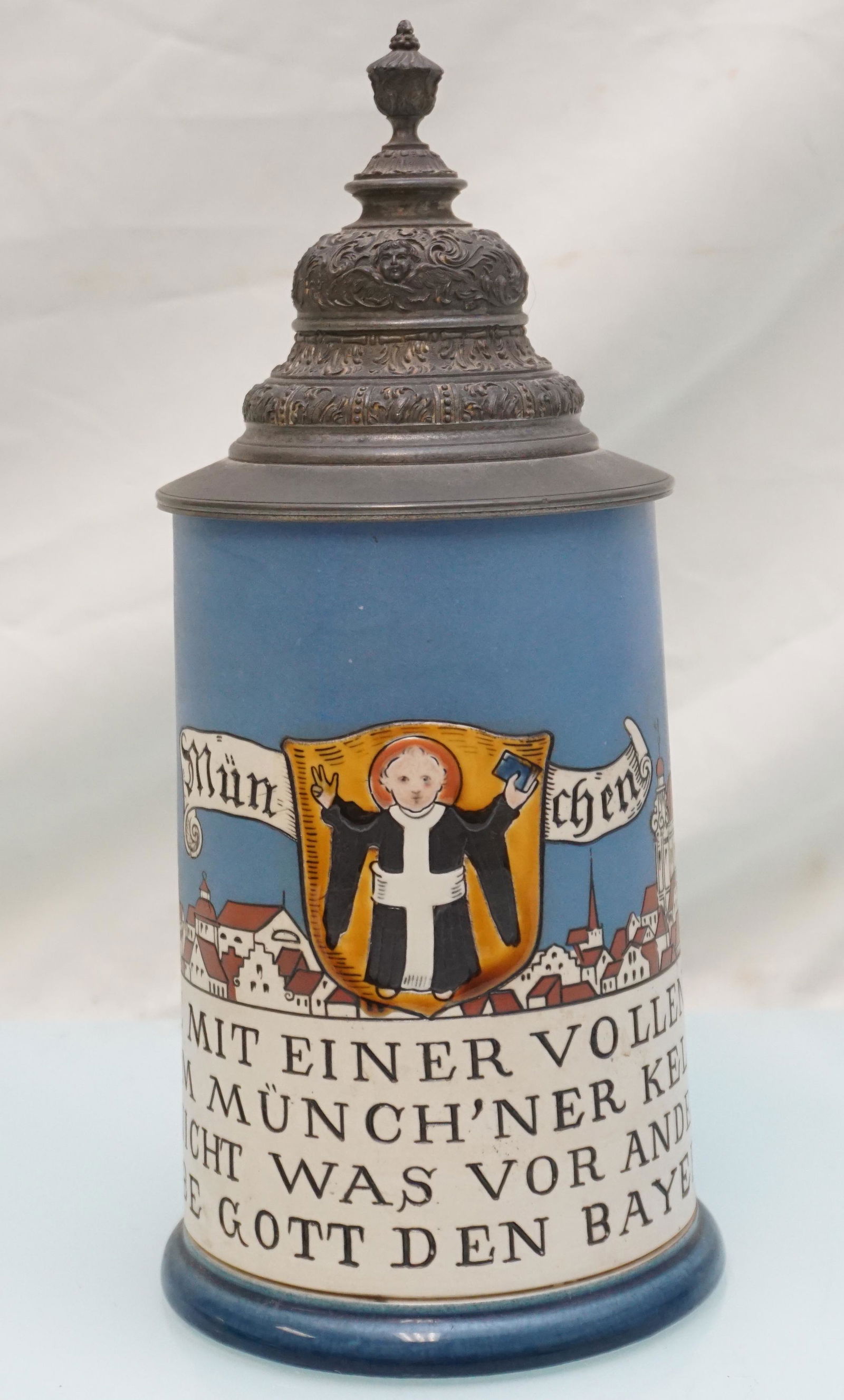 GERMAN METTLACH MUNICH 1 LITER STEIN (1 of 7)