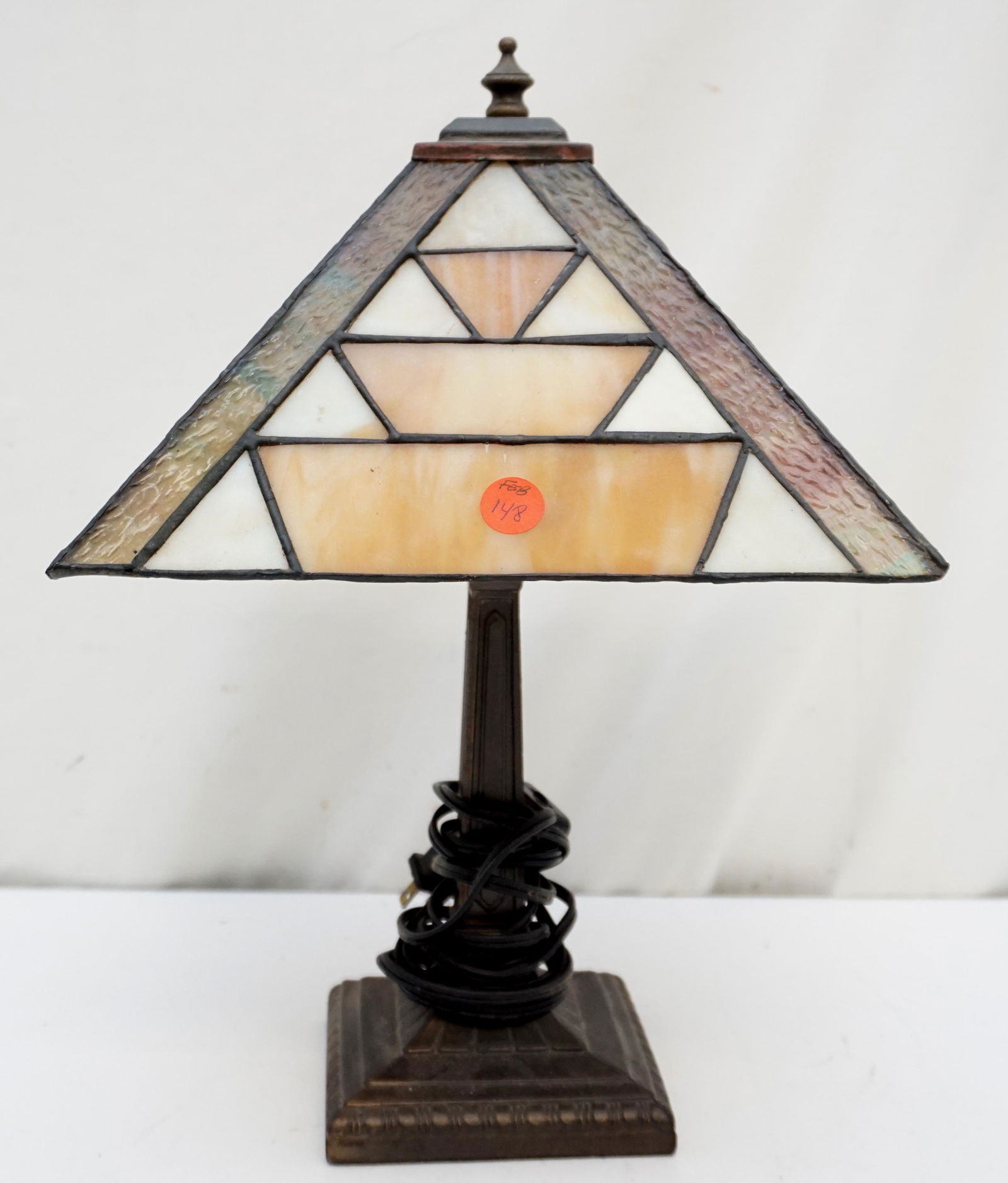 STAINED GLASS MISSION STYLE LAMP (1 of 7)