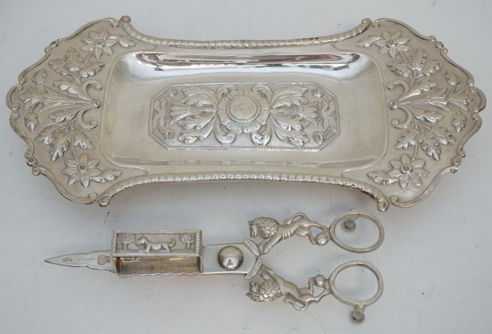 ORNATE CANDLE WICK TRIMMER & TRAY (1 of 8)