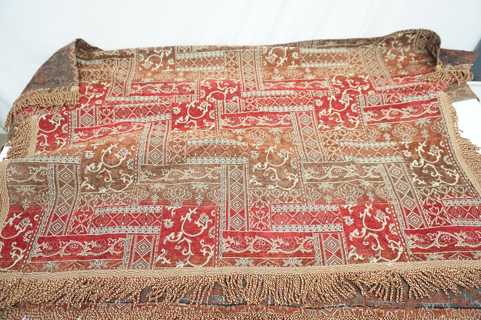 2 PC MIDDLE EASTERN EMBROIDERED TABLE RUNNERS (1 of 4)