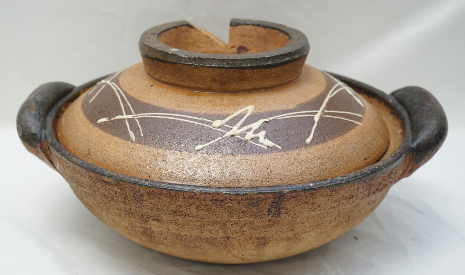 LARGE JAPANESE DONABE POT (1 of 9)