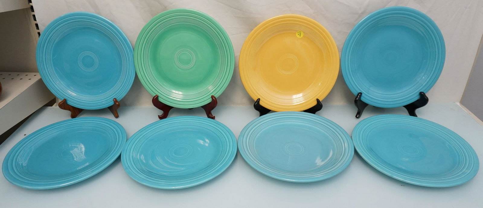 8 1950s FIESTA DINNER PLATES (1 of 5)