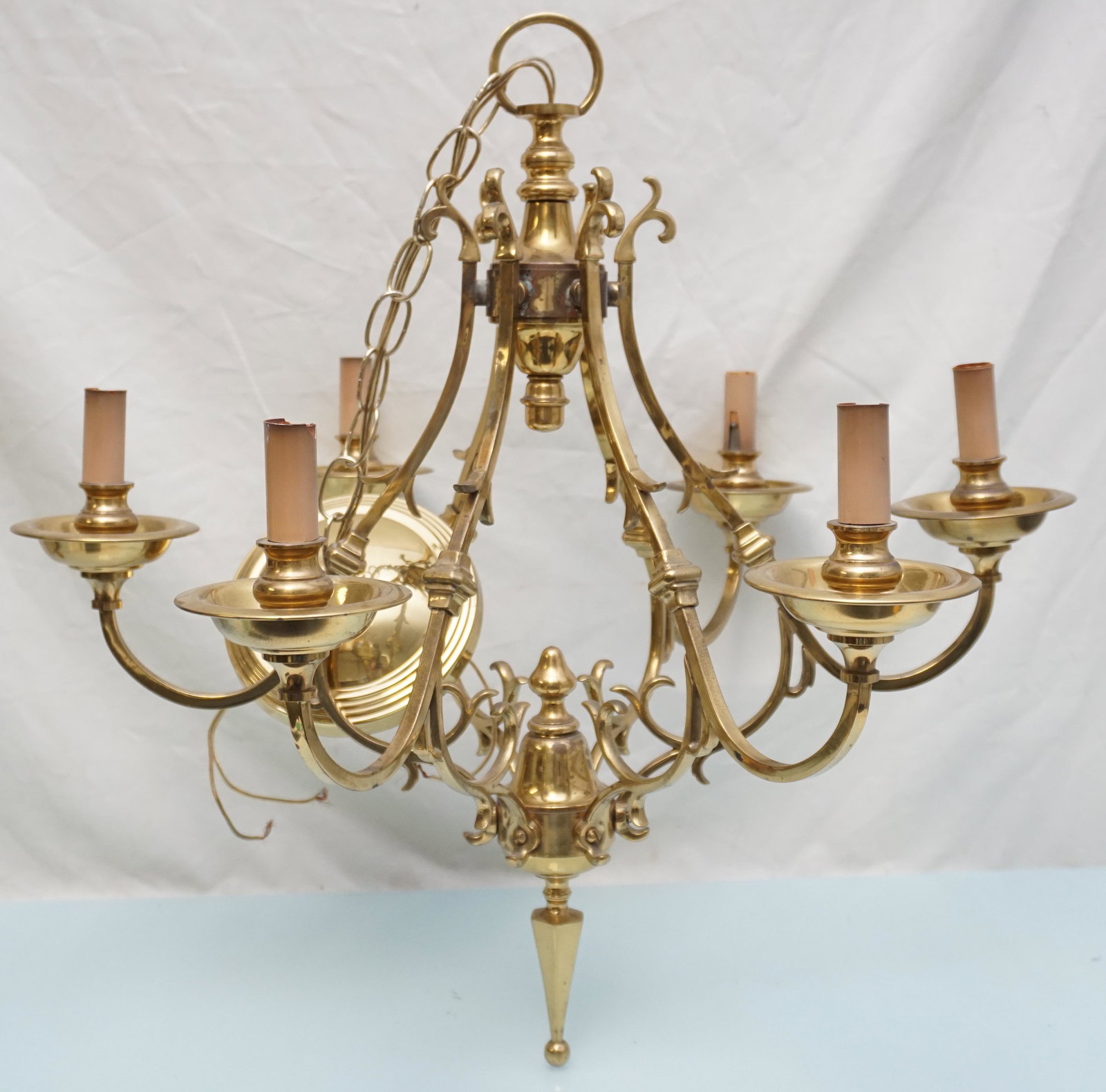 VINTAGE 6 ARM SOLID BRASS CHANDELIER (1 of 7)
