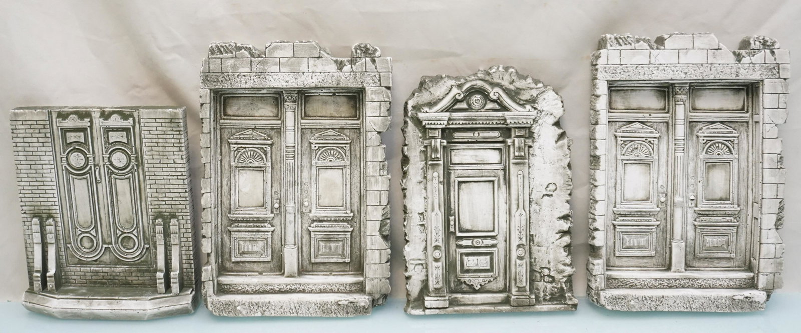 4 VINTAGE PLASTER ARCHITECTURAL ACCENTS (1 of 5)