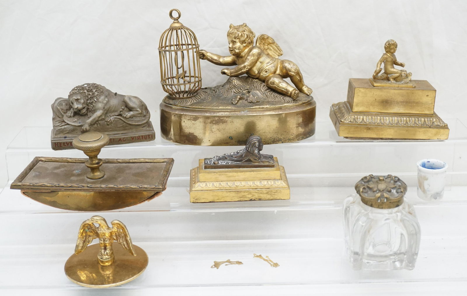 6 PC BRONZE DESK ACCESORIES (1 of 7)