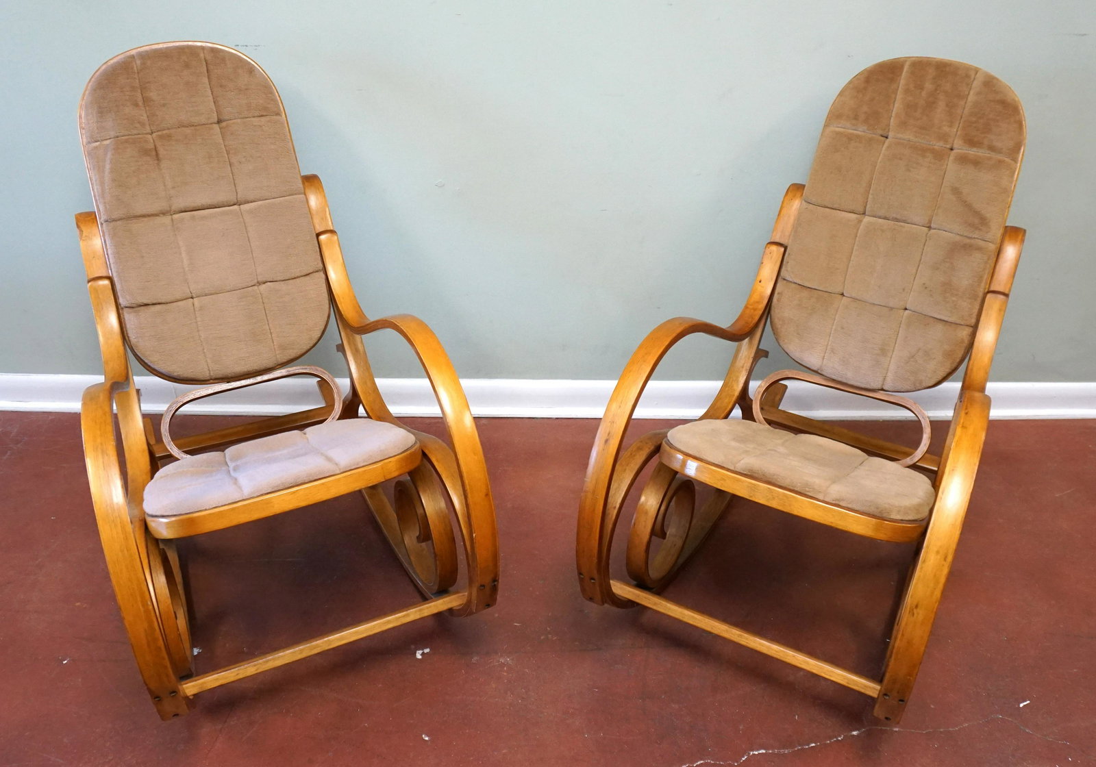 PAIR OF MID CENTURY BENTWOOD ROCKING CHAIRS (1 of 12)