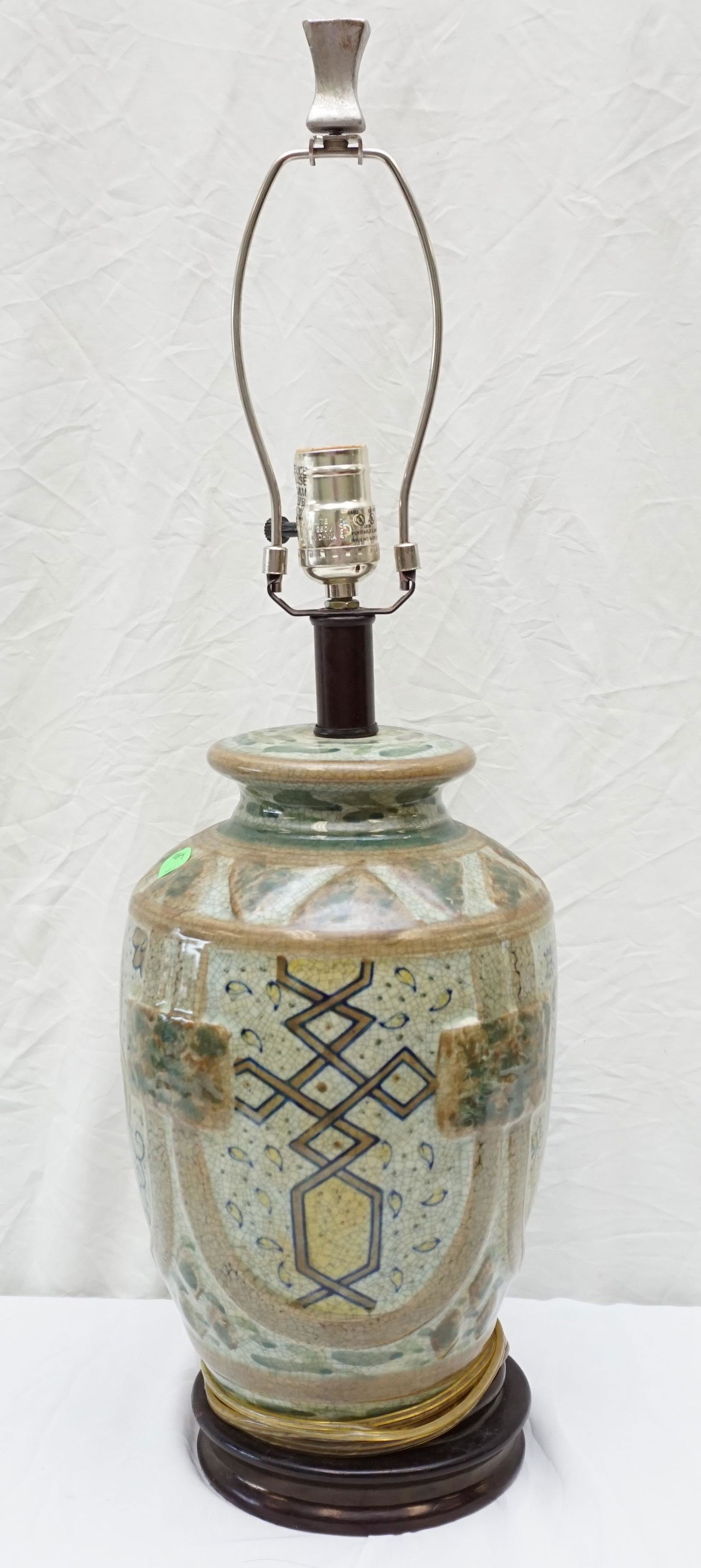VINTAGE HAND PAINTED TABLE LAMP CRACKLE GLAZE (1 of 6)