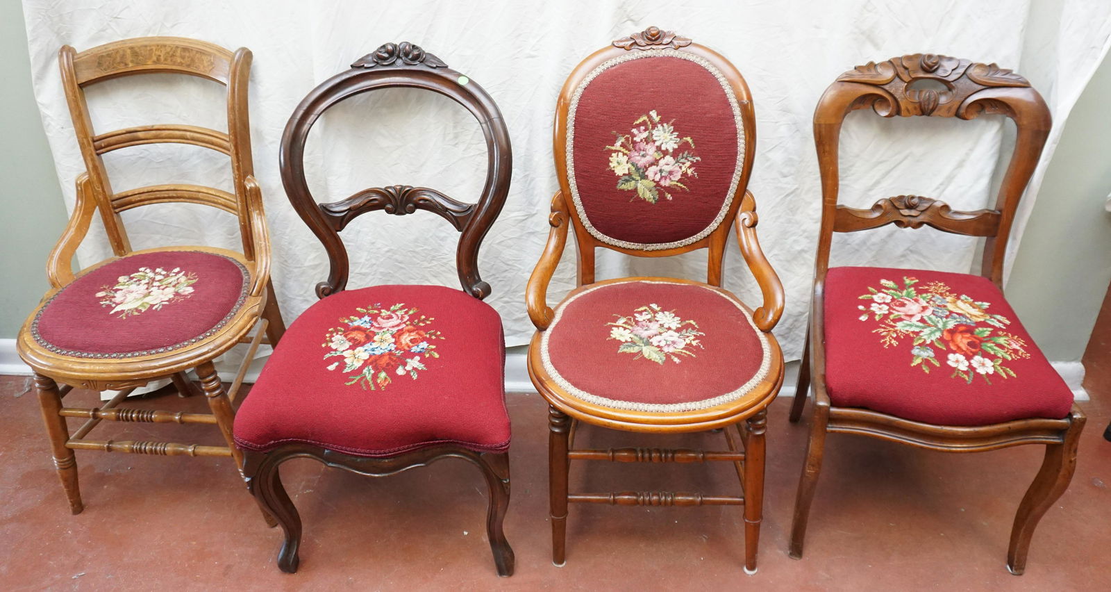 4 ANTIQUE NEEDLEPOINT SEAT CHAIRS (1 of 7)