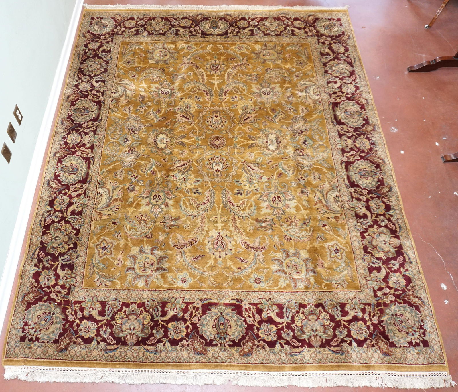 INDO PERSIAN 10 FT AREA RUG (1 of 7)