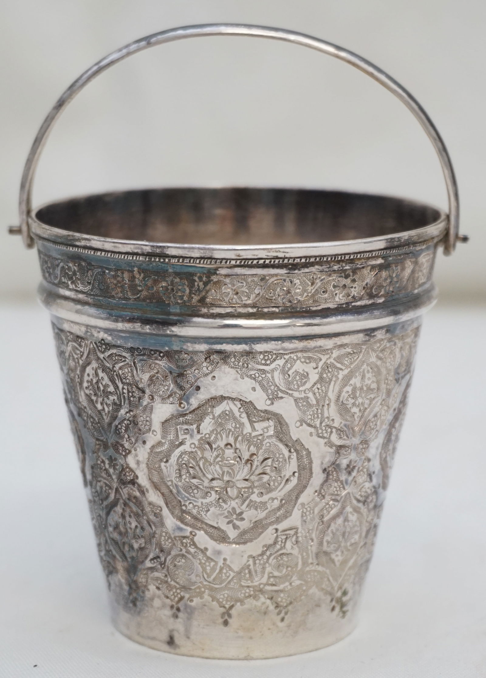 PERSIAN 900 SILVER MINIATURE BUCKET (1 of 6)
