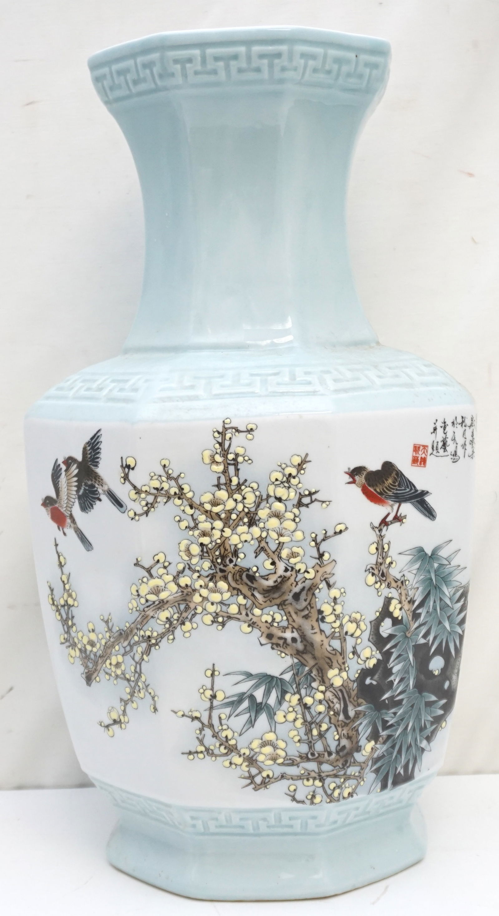 LARGE HAND PAINTED BIRDS & CALLIGRAPHY VASE (1 of 8)
