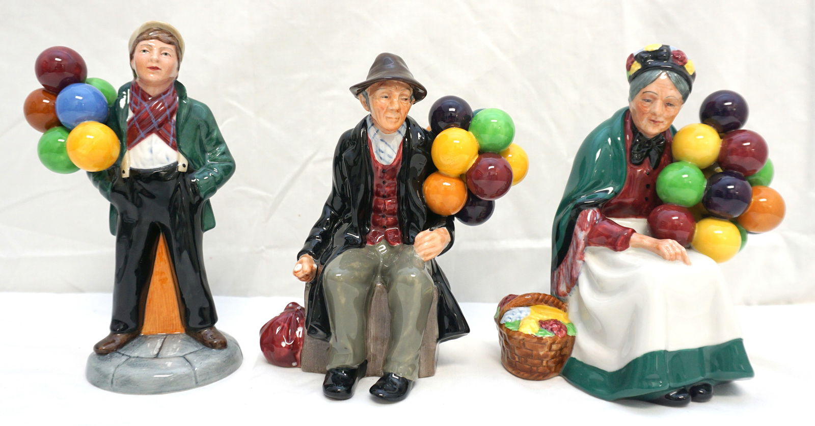 3 pc ROYAL DOULTON BALLOON WOMAN, MAN & BOY (1 of 5)
