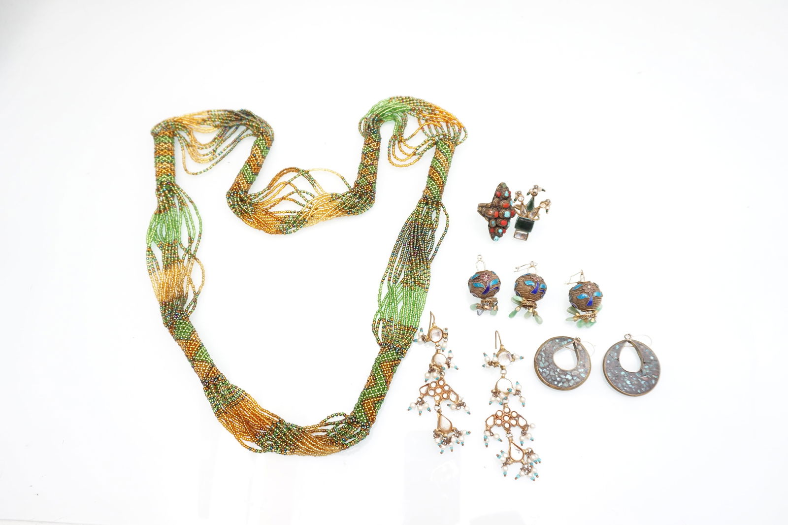 VINTAGE GROUPING COSTUME JEWELRY INCL STERLING (1 of 7)
