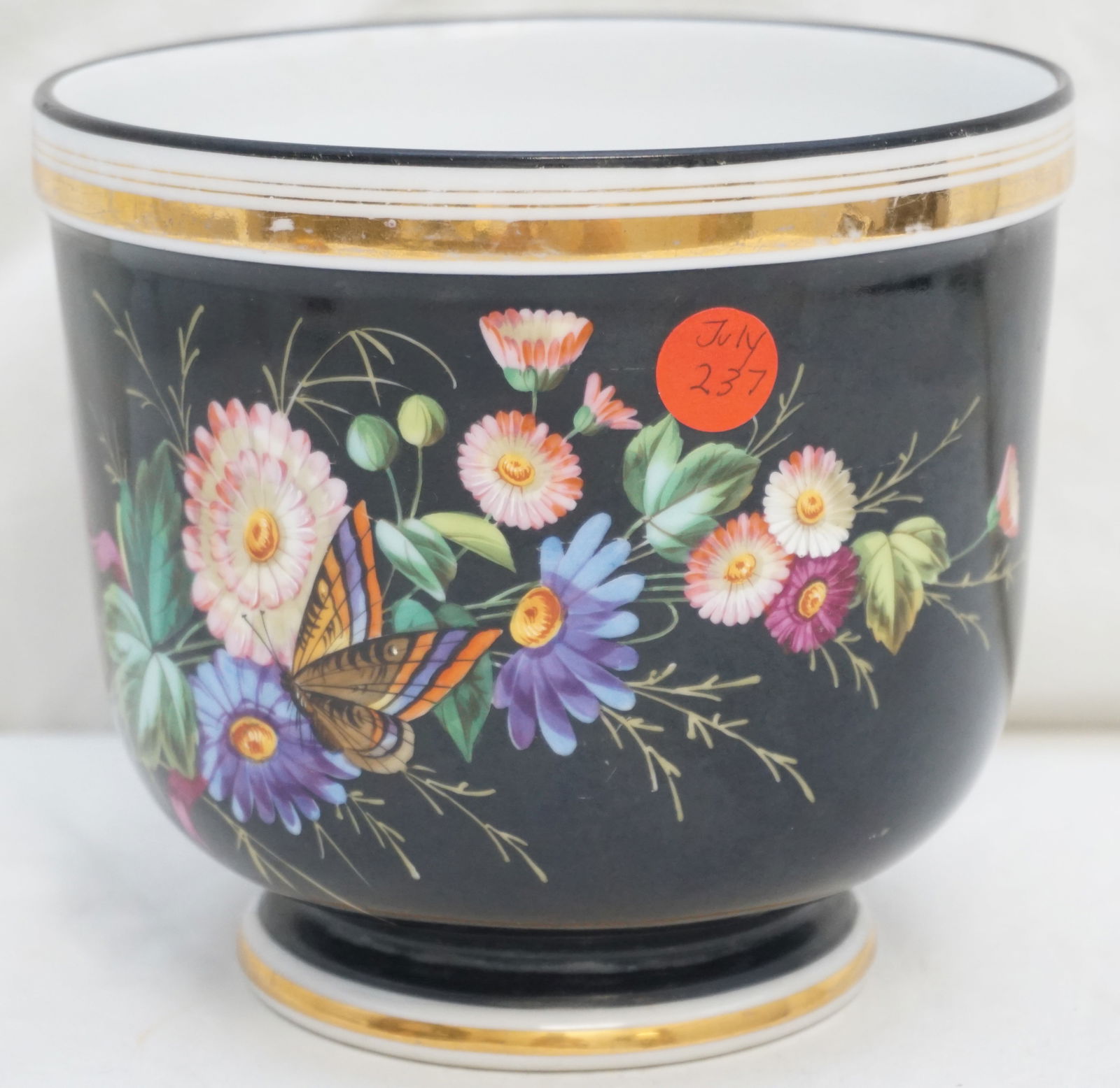 KPM PORCELAIN HAND PAINTED CACHEPOT PLANTER (1 of 5)
