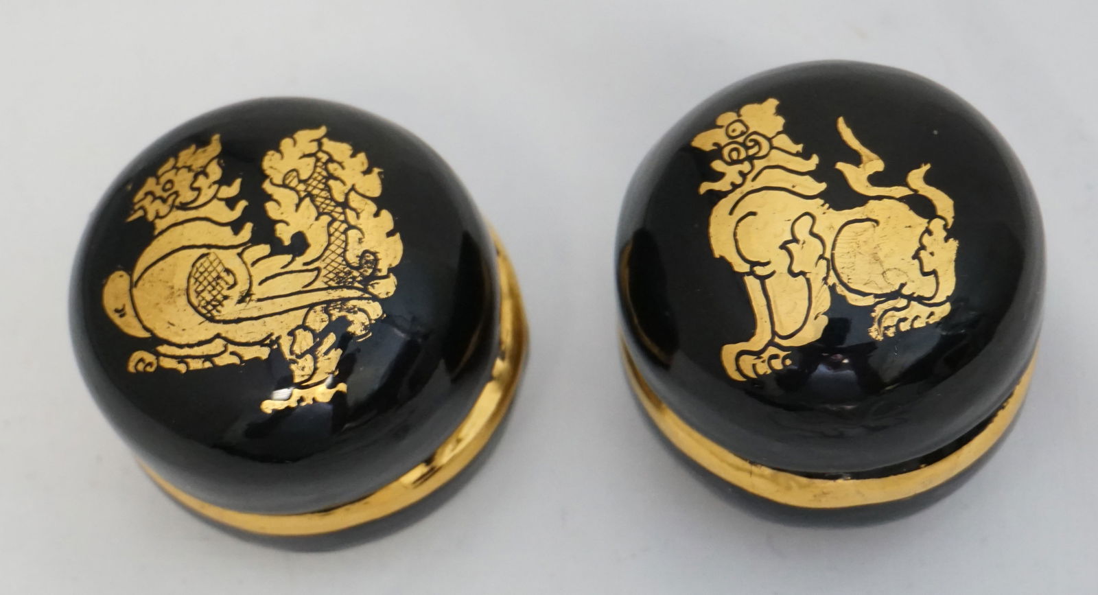 2 LACQUERWARE TRINKET BOXES BURMA (1 of 4)