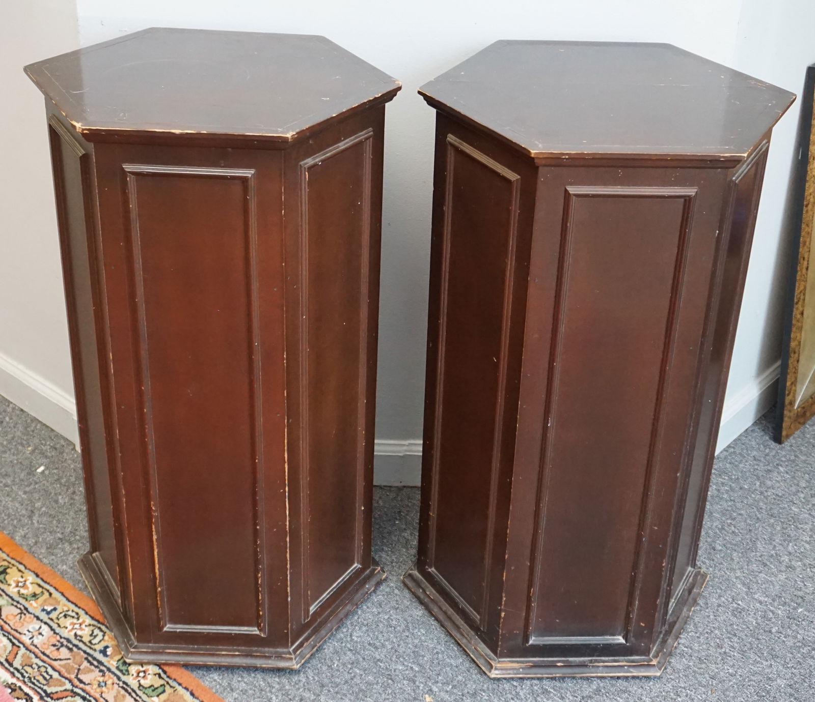 2 OCTAGONAL MAHOGANY PEDESTAL BASES (1 of 5)