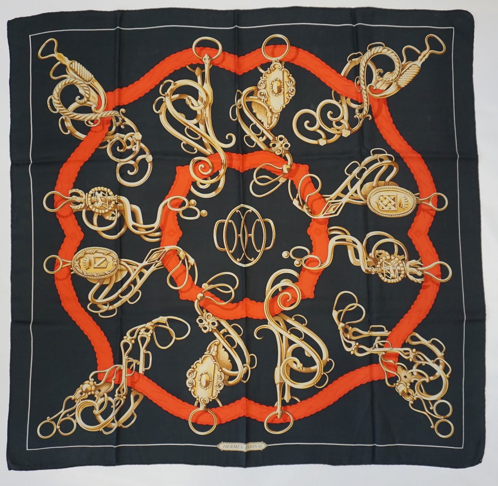 HERMES PARIS "PROFILE" SILK SCARF (1 of 4)