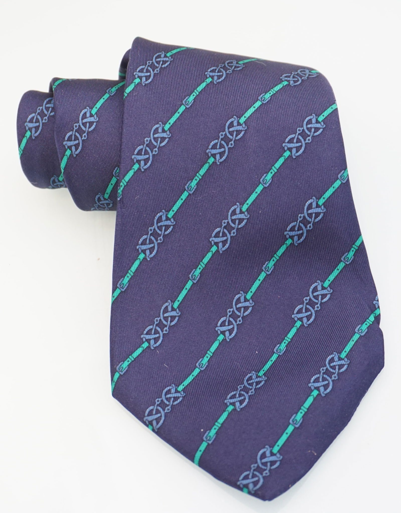 HERMES PARIS SILK INTERTWINED BUCKLES TIE (1 of 7)