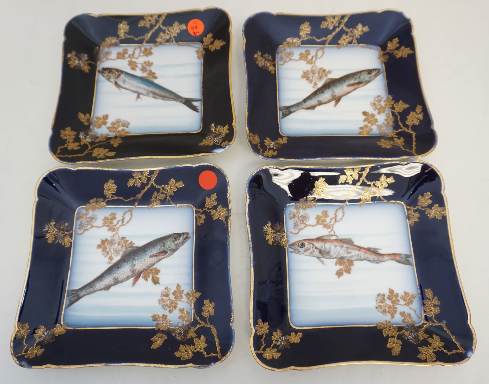 4PC HAVILAND LIMOGES FISH PLATES (1 of 9)