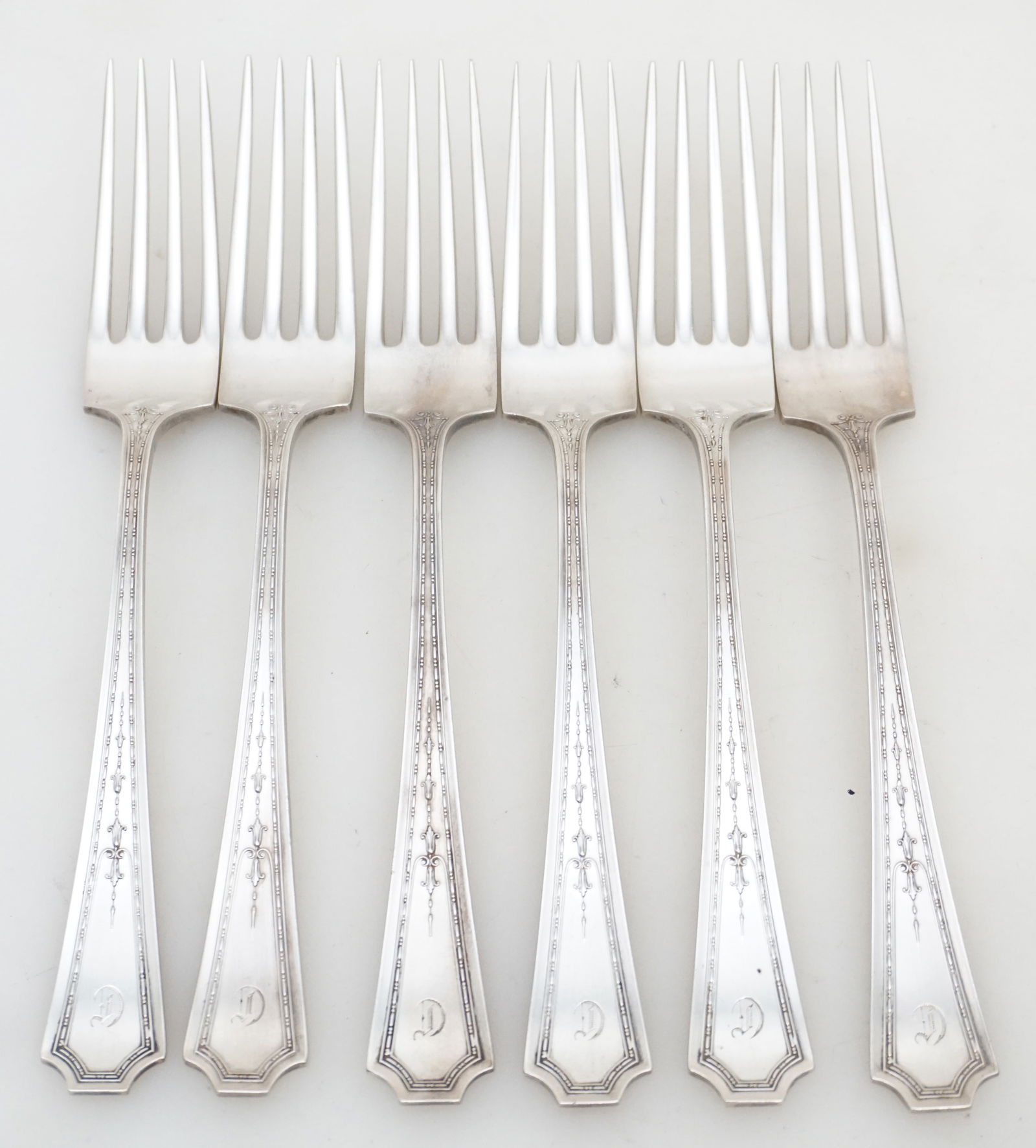 6 DURGIN STERLING COLFAX FORKS (1 of 4)
