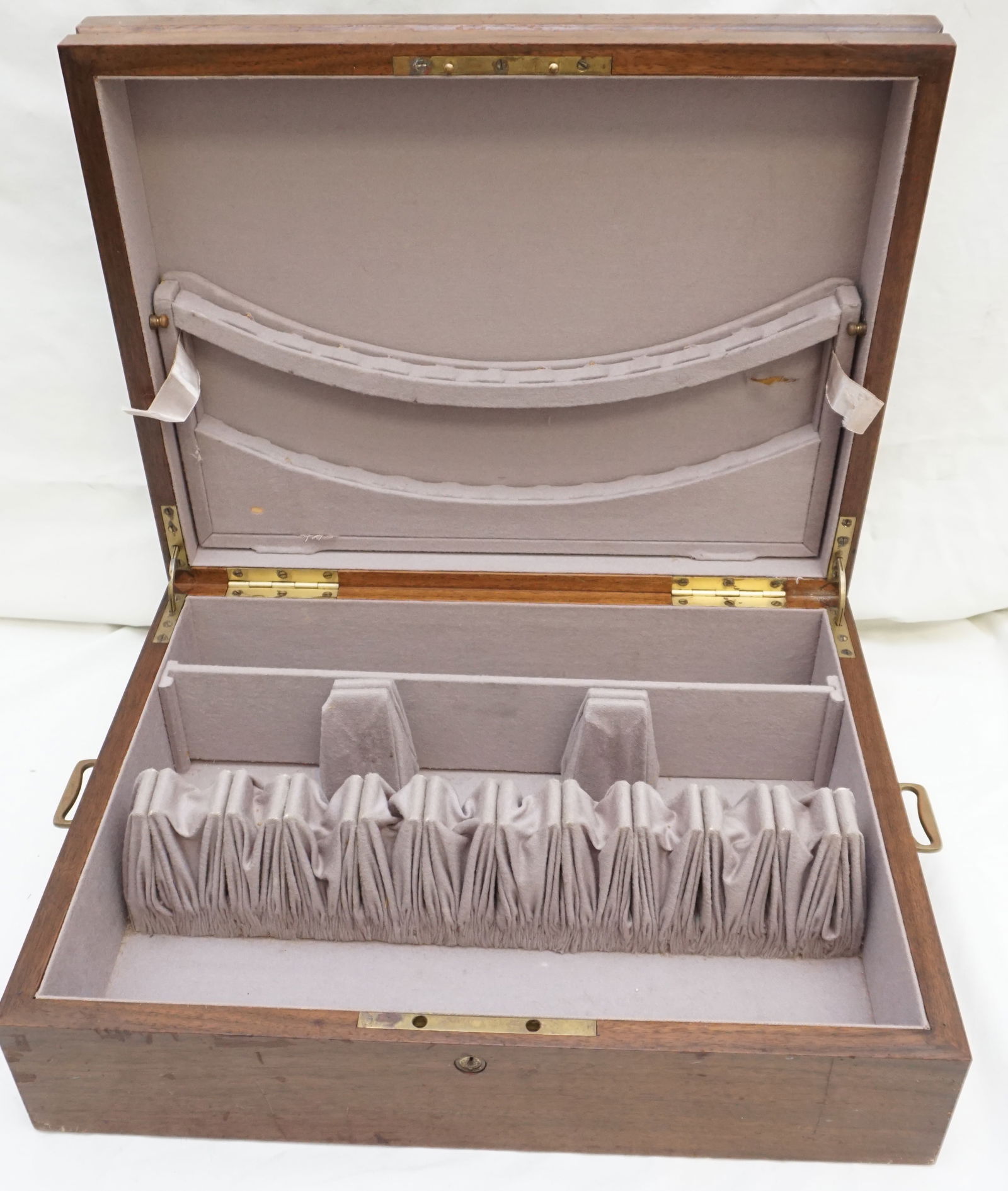 LARGE EXCEPTIONAL SILVER CHEST (1 of 9)