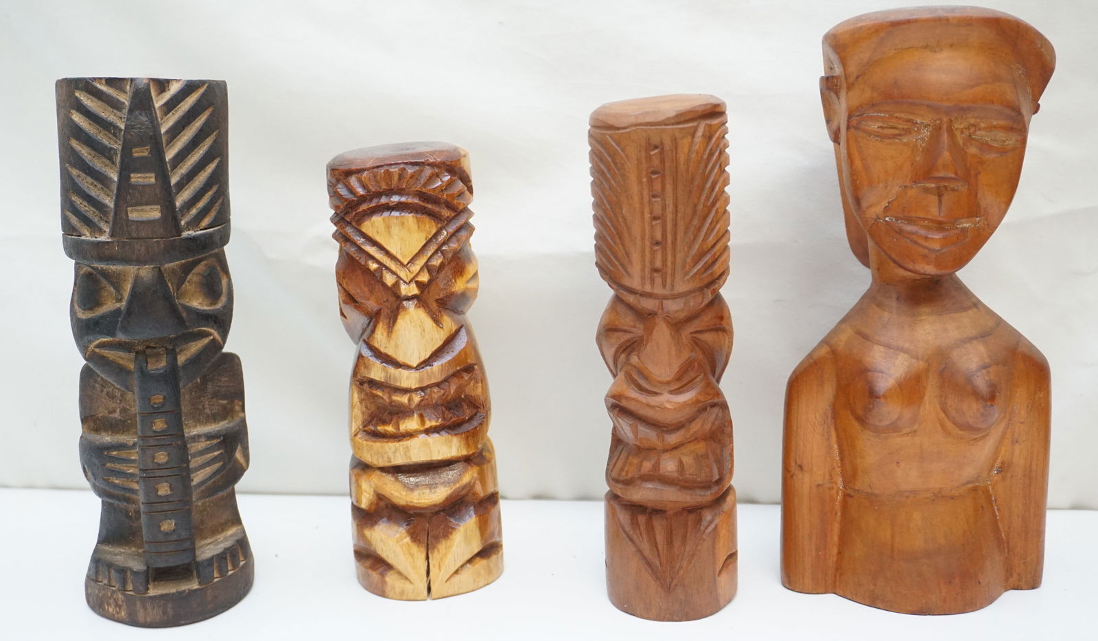 4PC HAND CARVED WOOD STATUES (1 of 3)