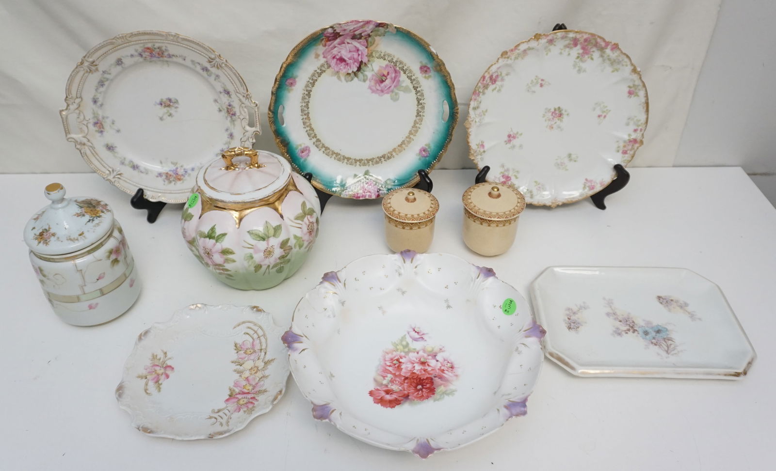 LARGE COLLECTION ANTIQUE & VINTAGE PORCELAIN (1 of 11)