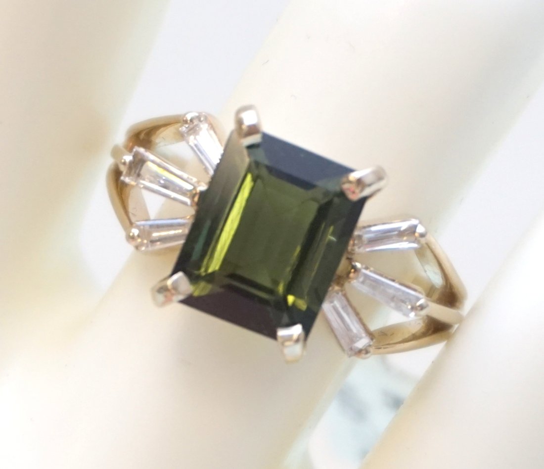 4.15CT TOURMALINE & 0.28 CT/TW DIAMOND RING (1 of 5)