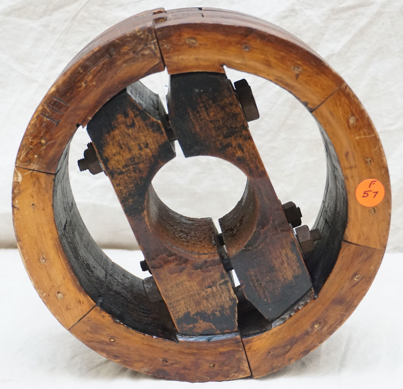 VINTAGE WOODEN SPLIT WHEEL PULLEY (1 of 6)