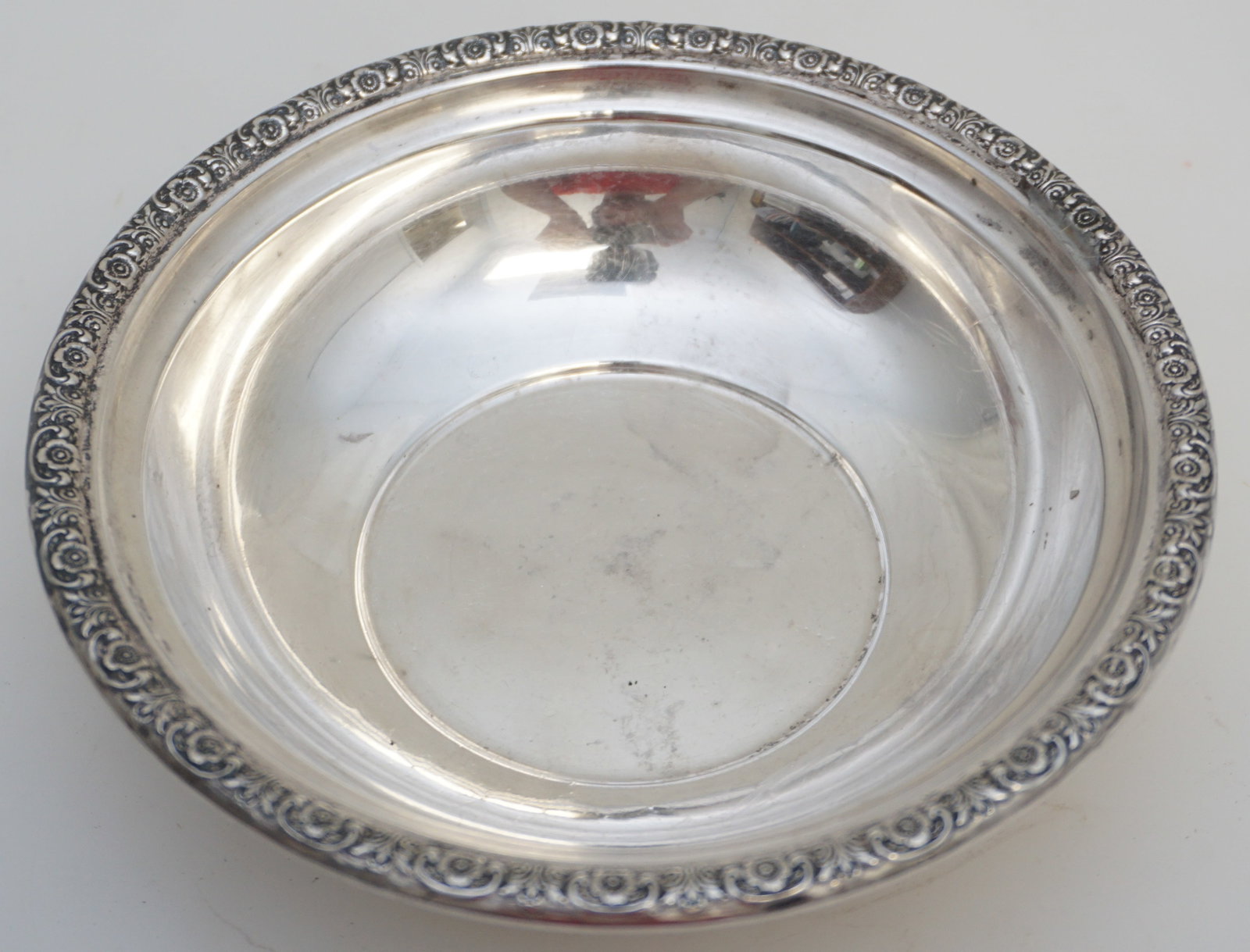 INTERNATIONAL STERLING PRELUDE NUT BOWL: An International Sterling Prelude nut bowl, measuring 6.00x1.50" and weighing 110 grams.
