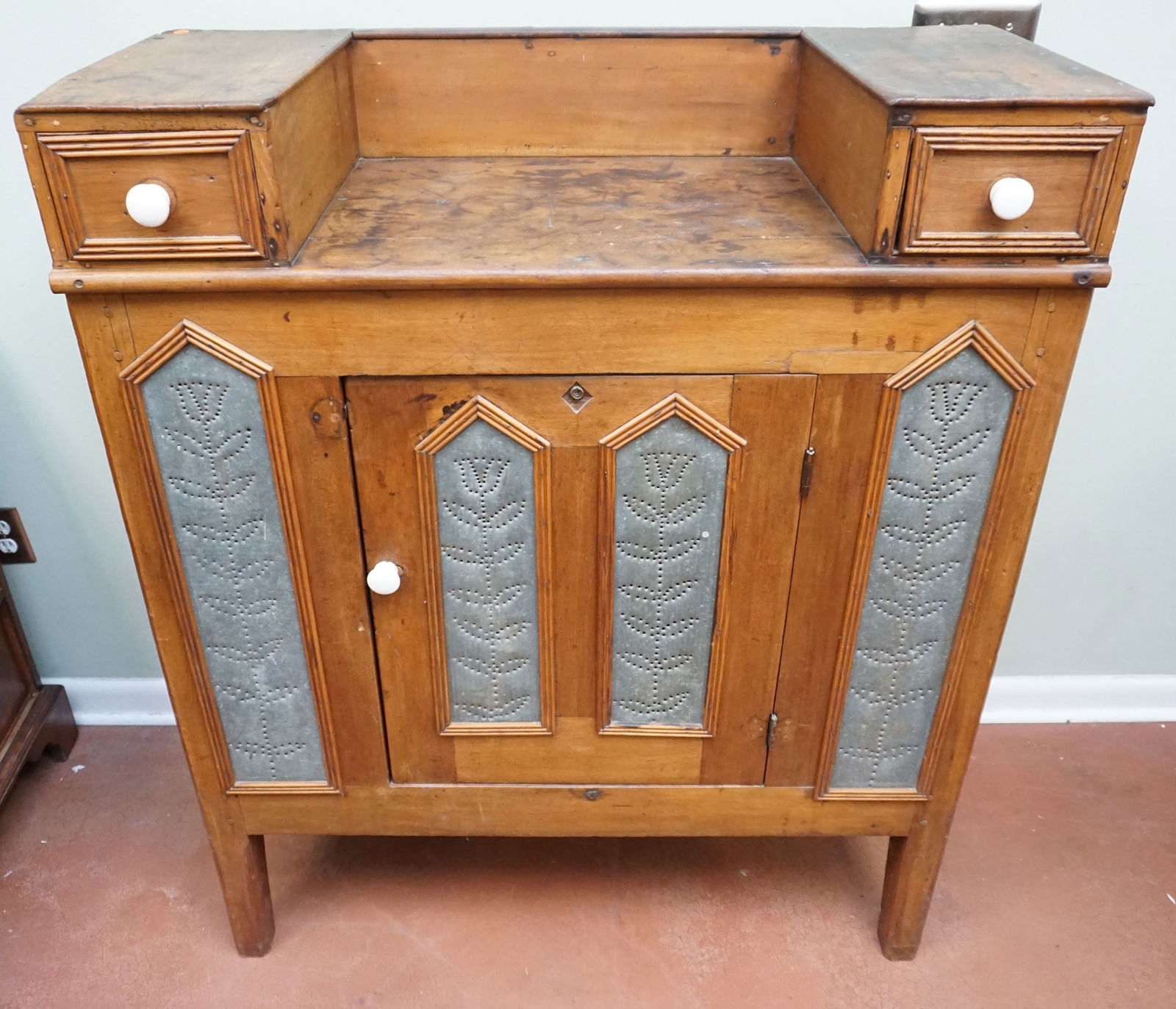 ANTIQUE PINE & PIERCED TIN PIE CHEST (1 of 8)