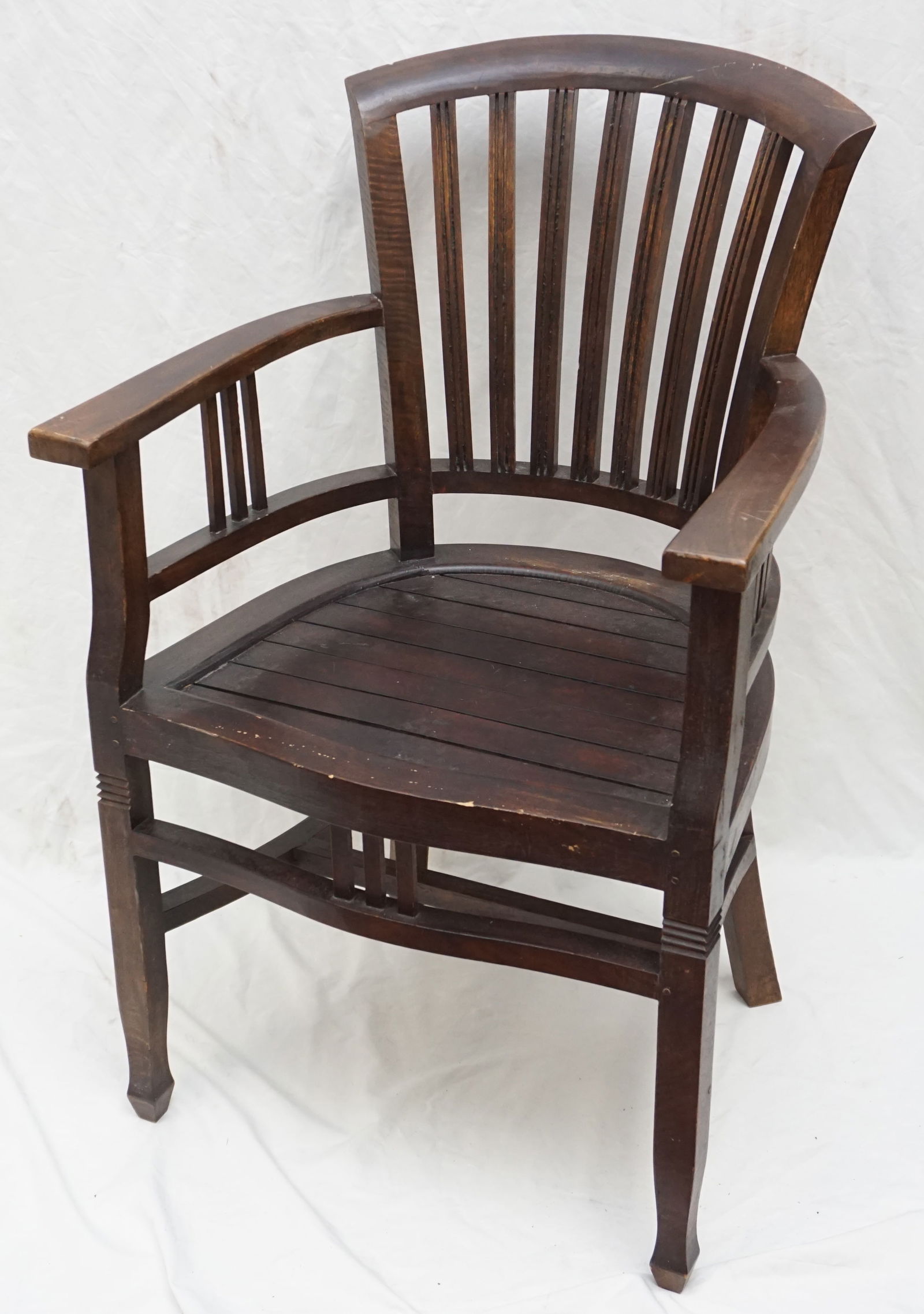 VINTAGE ARM CHAIR (1 of 5)