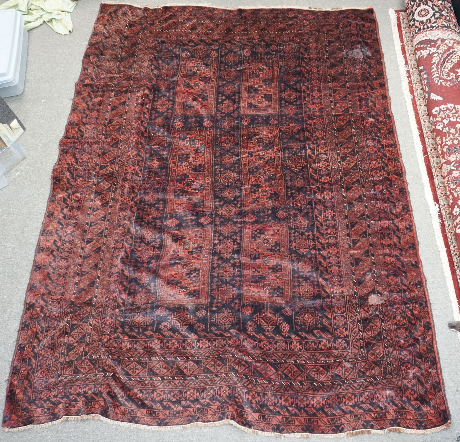 LARGE HAND WOVEN PERSIAN RUG (1 of 8)