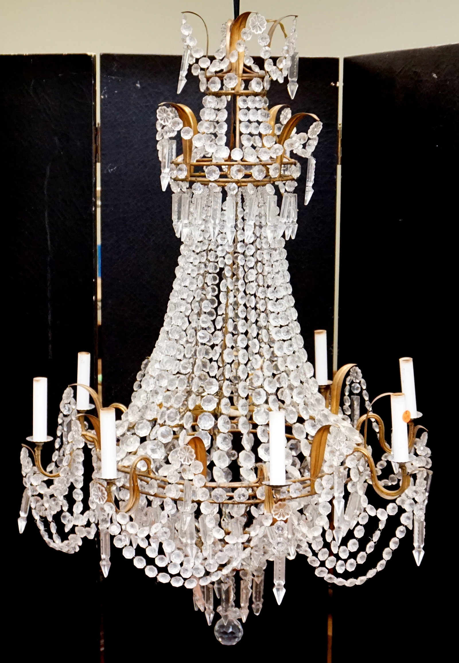 VINTAGE BRASS & CRYSTAL CHANDELIEER (1 of 7)