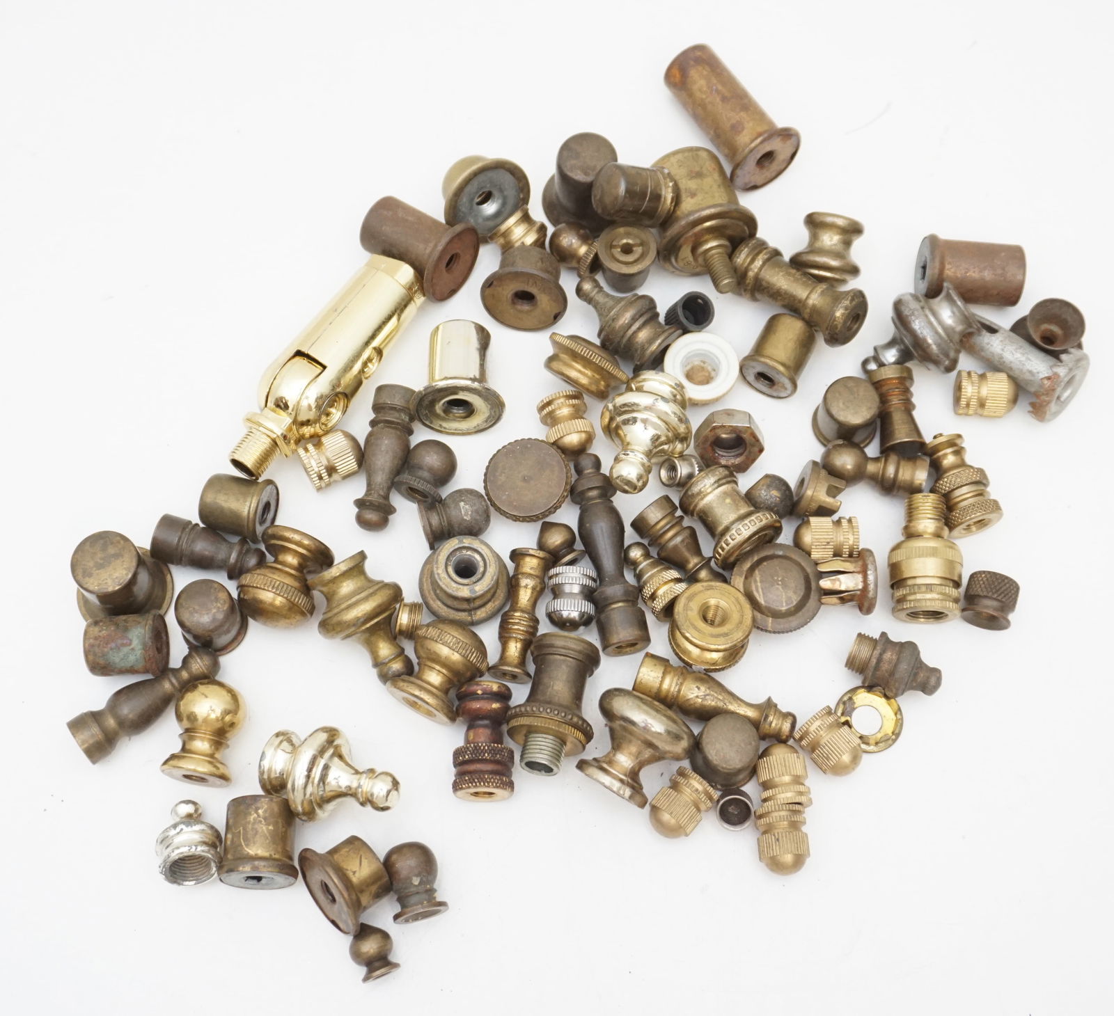 LARGE COLLECTION SMALL FINIALS & MORE (1 of 4)