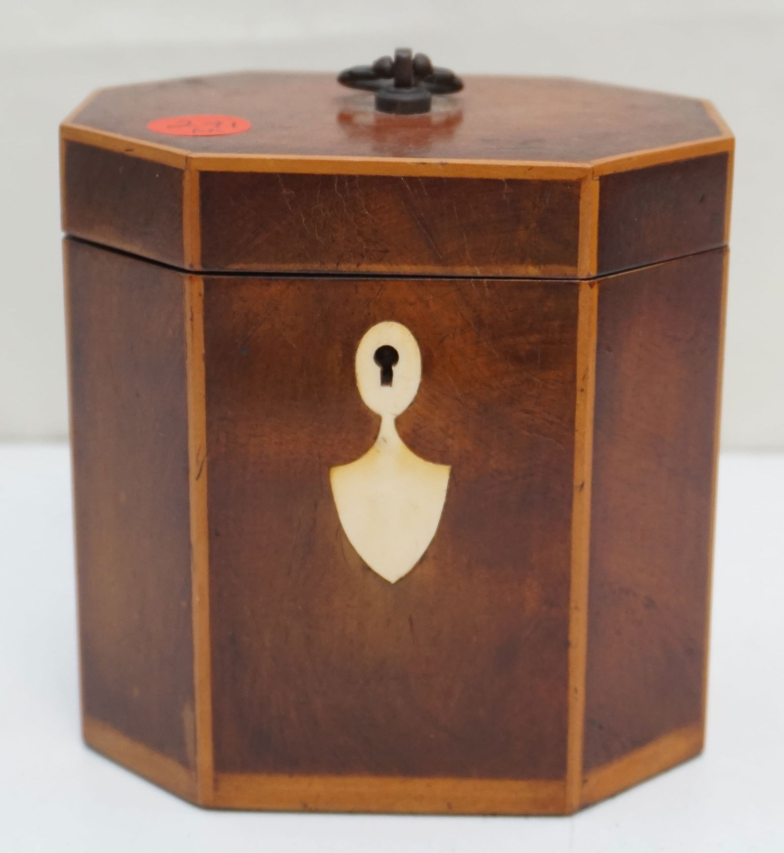 ENGLISH TEA CADDY (1 of 5)