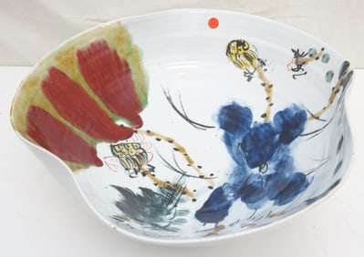LARGE CURLED RIM ROUND PORCELAIN BOWL