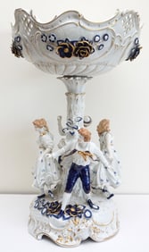 PORCELAIN CENTERPIECE