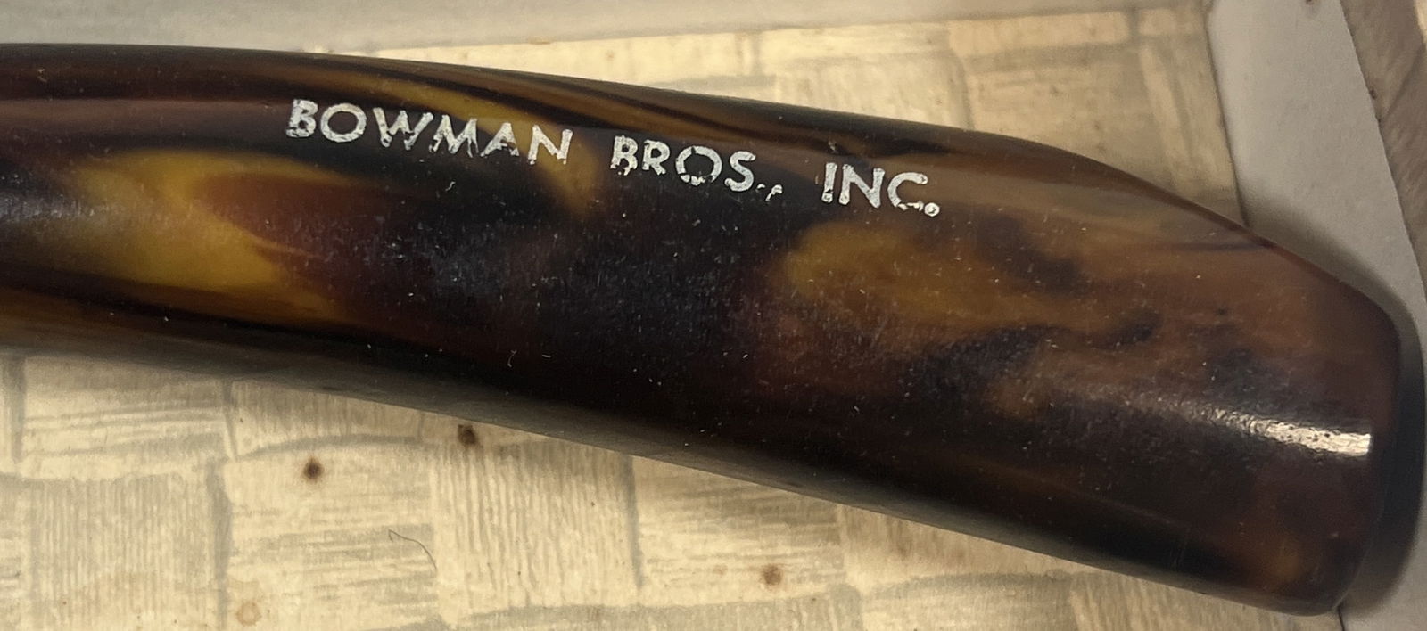 2PC BOWMAN BROS. KITCHEN ACCESSORIES - 2