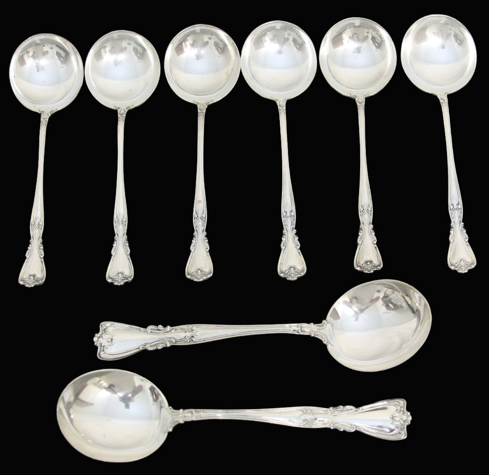 8PC CHANTILLY BY GORHAM - SOUP SPOONS (1 of 4)
