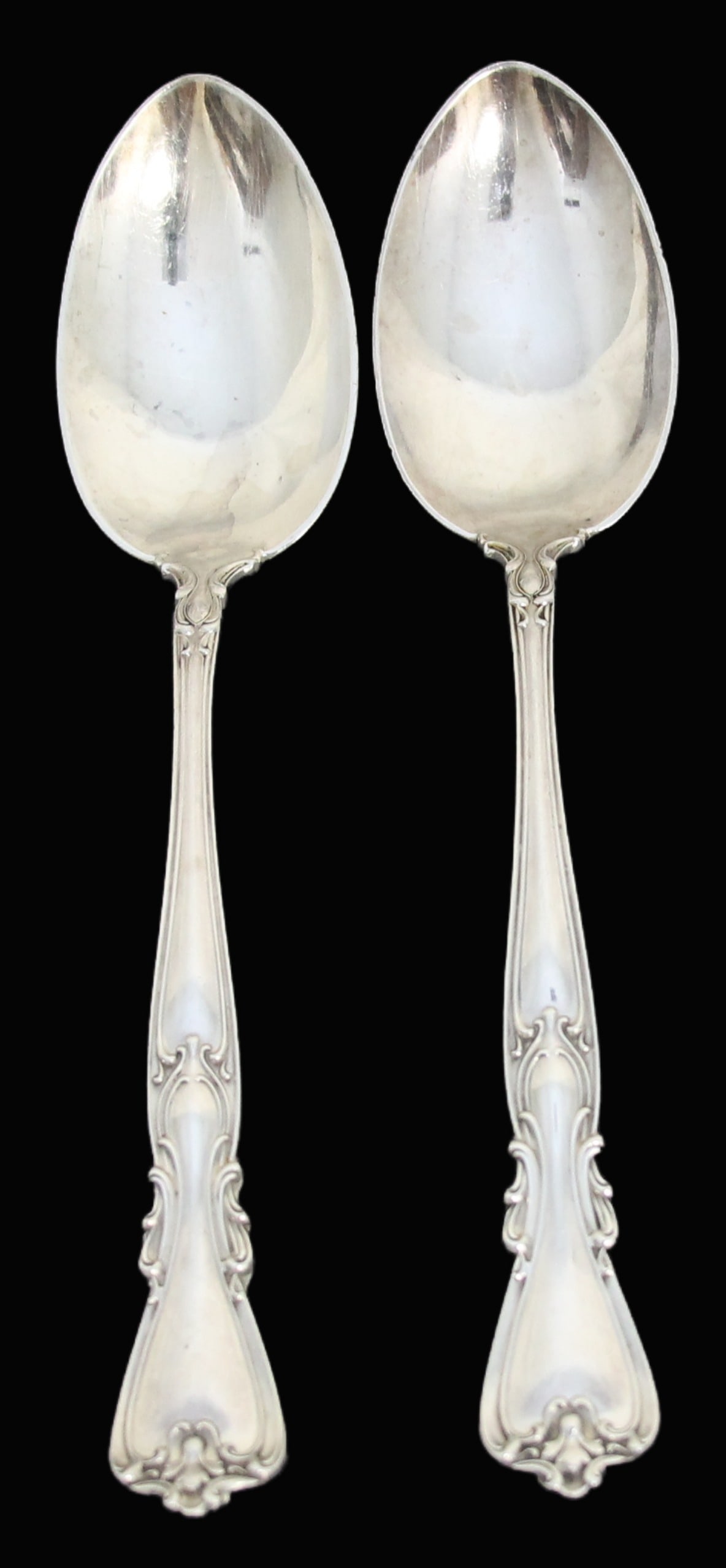 PAIR CHANTILLY BY GORHAM - SERVING SPOONS (1 of 4)
