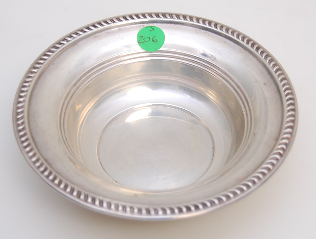 SMALL STERLING SILVER ROUND BOWL- 112G (1 of 4)